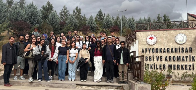 Tıbbi ve Aromatik Bitkiler Merkezi Gezisi